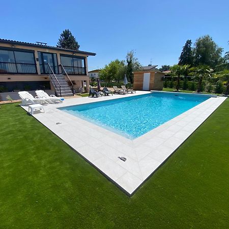 Studio Chez L'Habitant Avec Piscine Commune Grieges Dış mekan fotoğraf